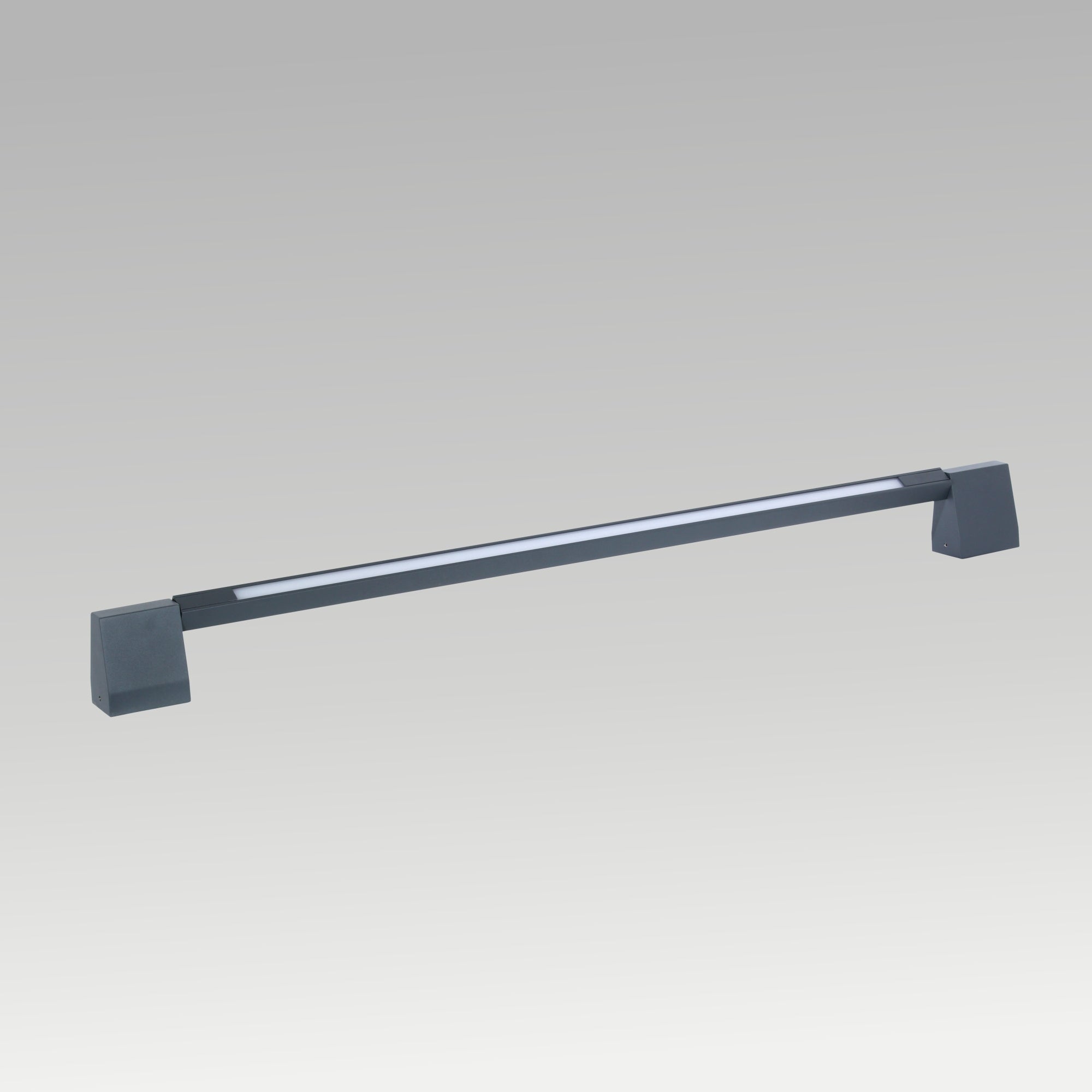 10W Linear Vertical Rotatable Wall Light