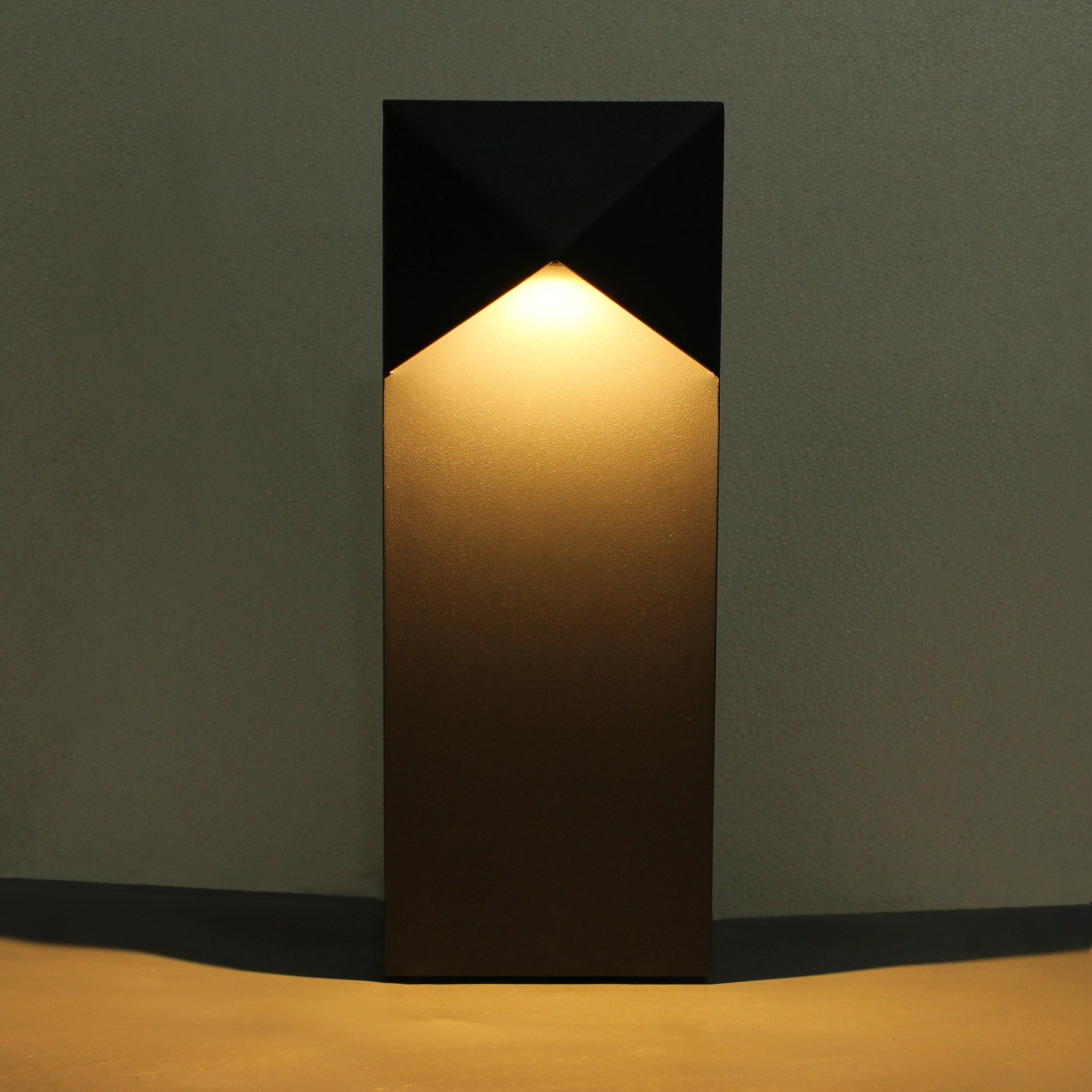 10W Cyclops Bollard