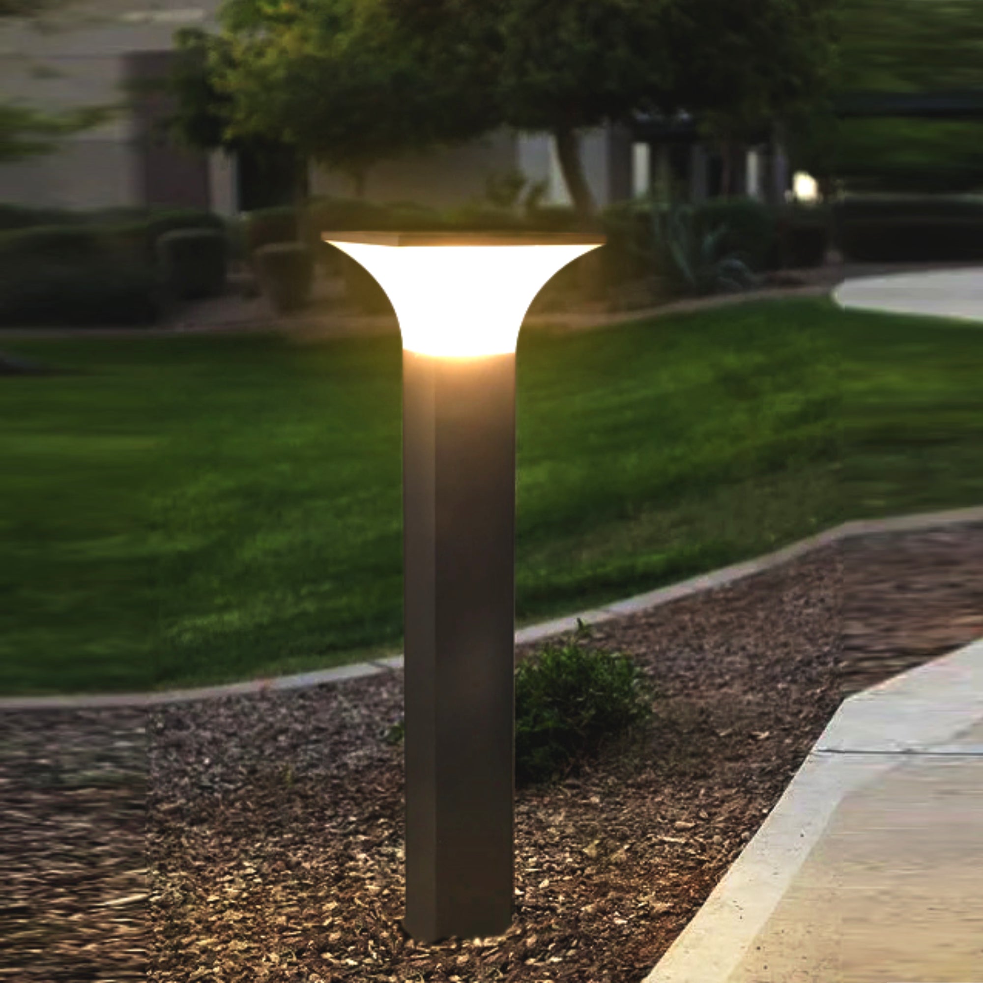 10W & B-22 Duster Bollard