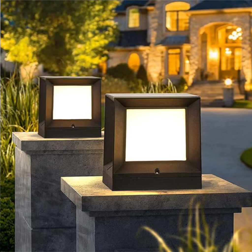 B-22 CYPRESS BOLLARD LIGHT