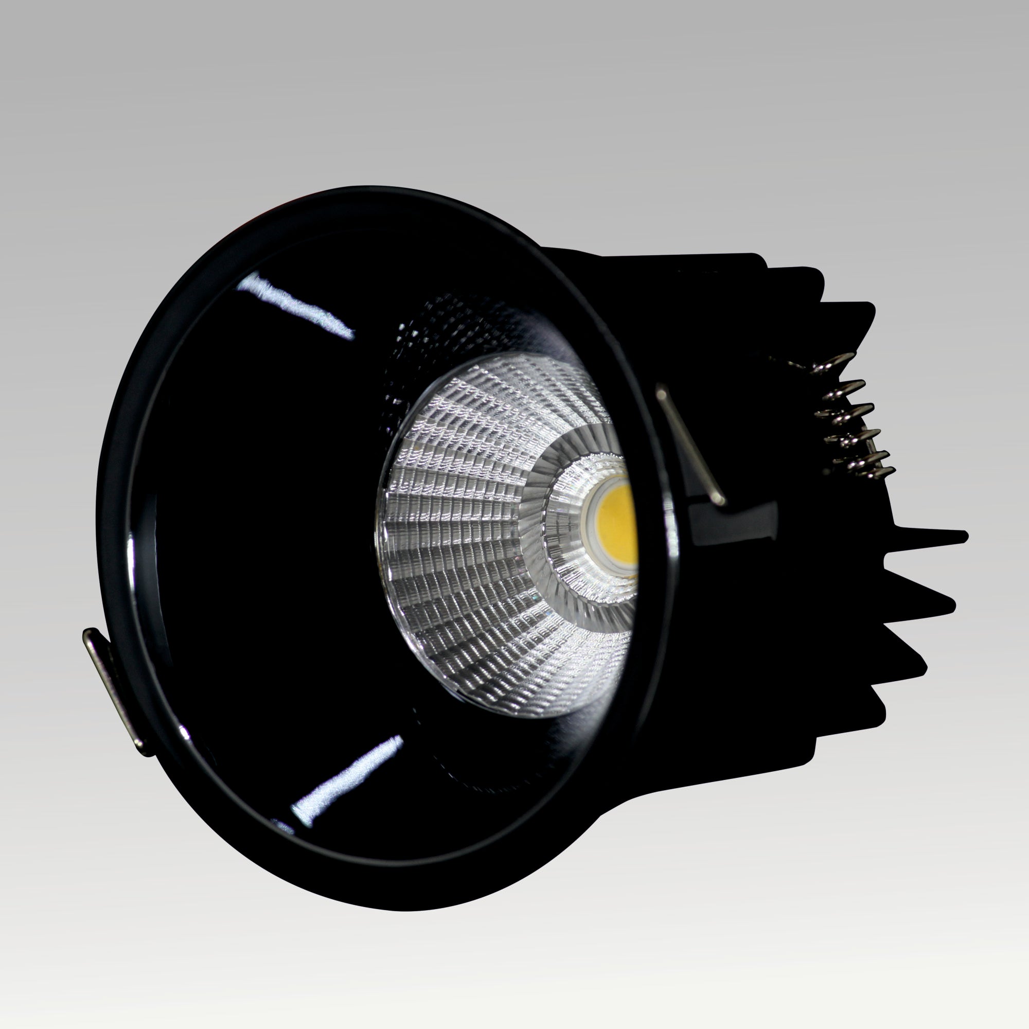 AERO Downlight – Stylish, Powerful, Precise