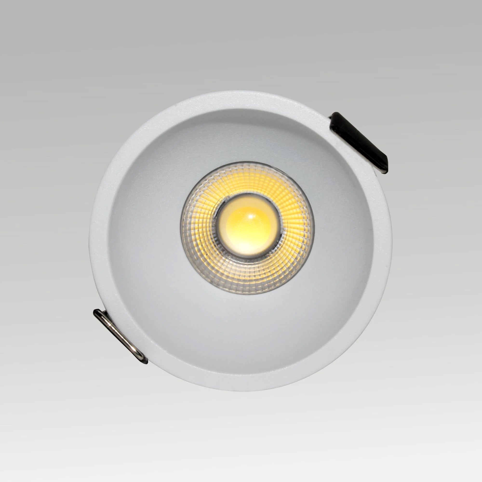 Mavrick Downlight
