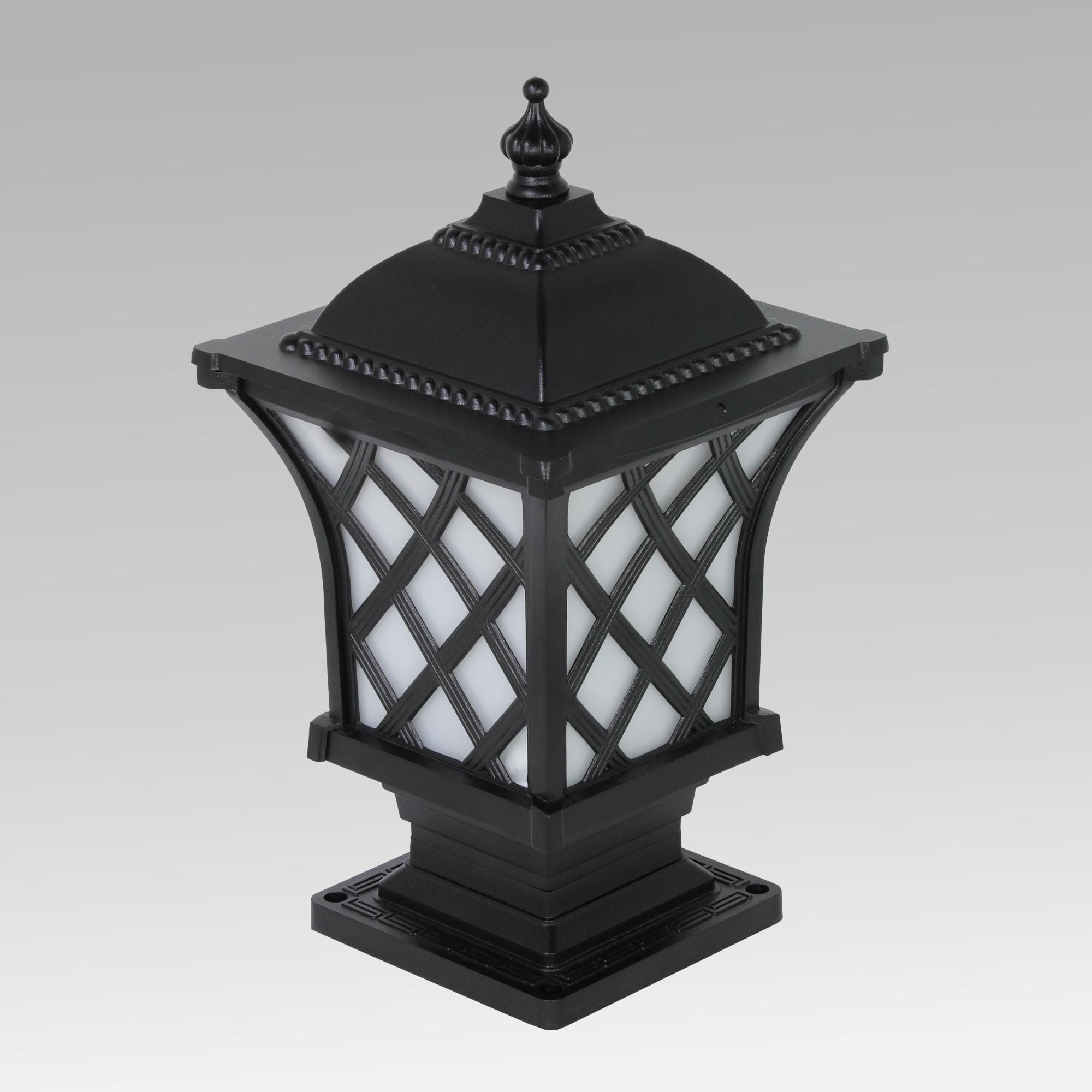 Oliver Gate Light B-22