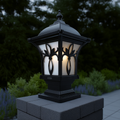 Oliver Gate Light B-22