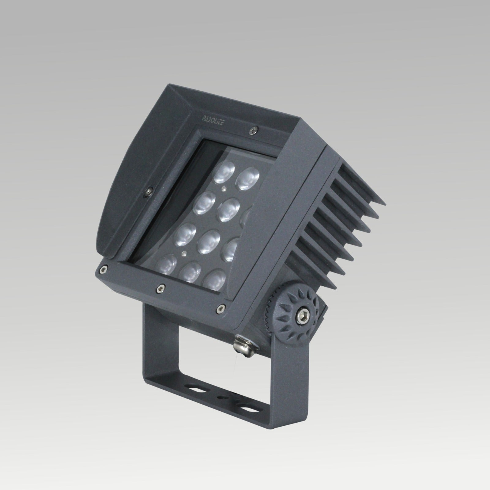 FASCADE LIGHT