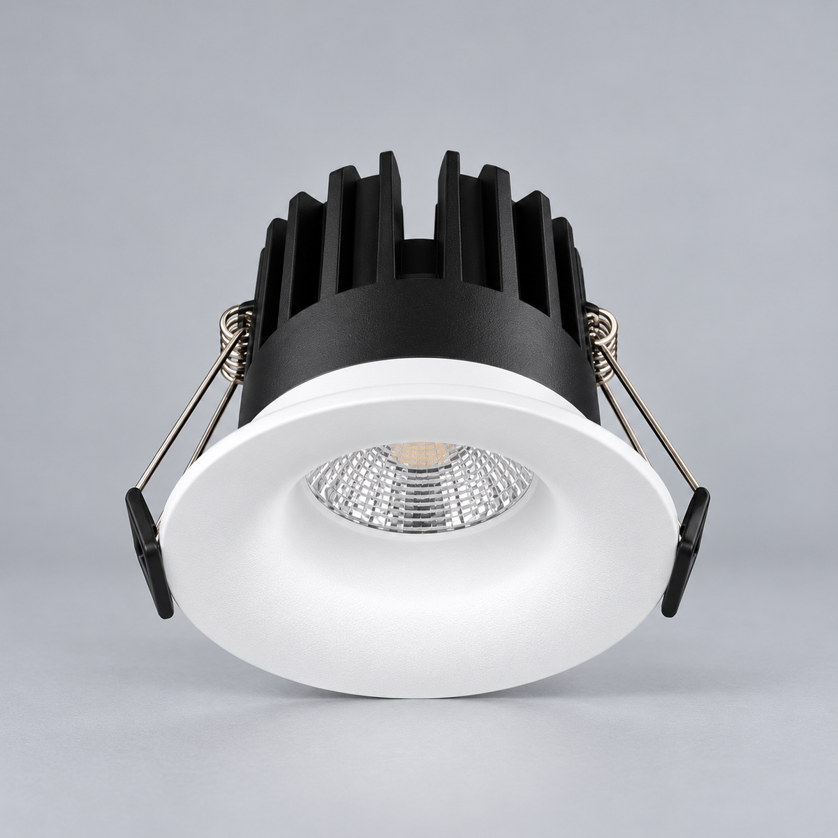 CLEO Downlight